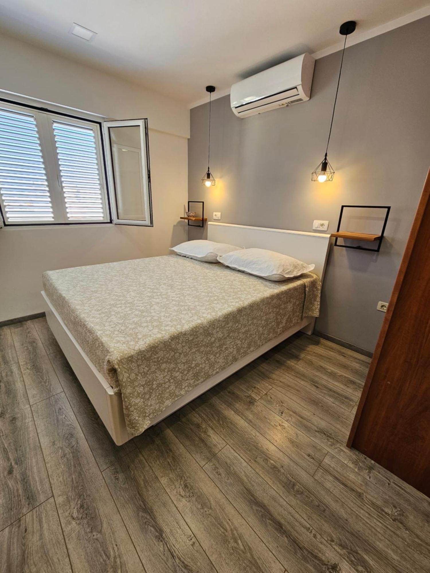Apartmani Nikmar Makarská Exteriér fotografie